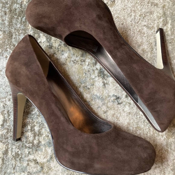 Suede platform heels Banana Republic - Picture 6 of 6